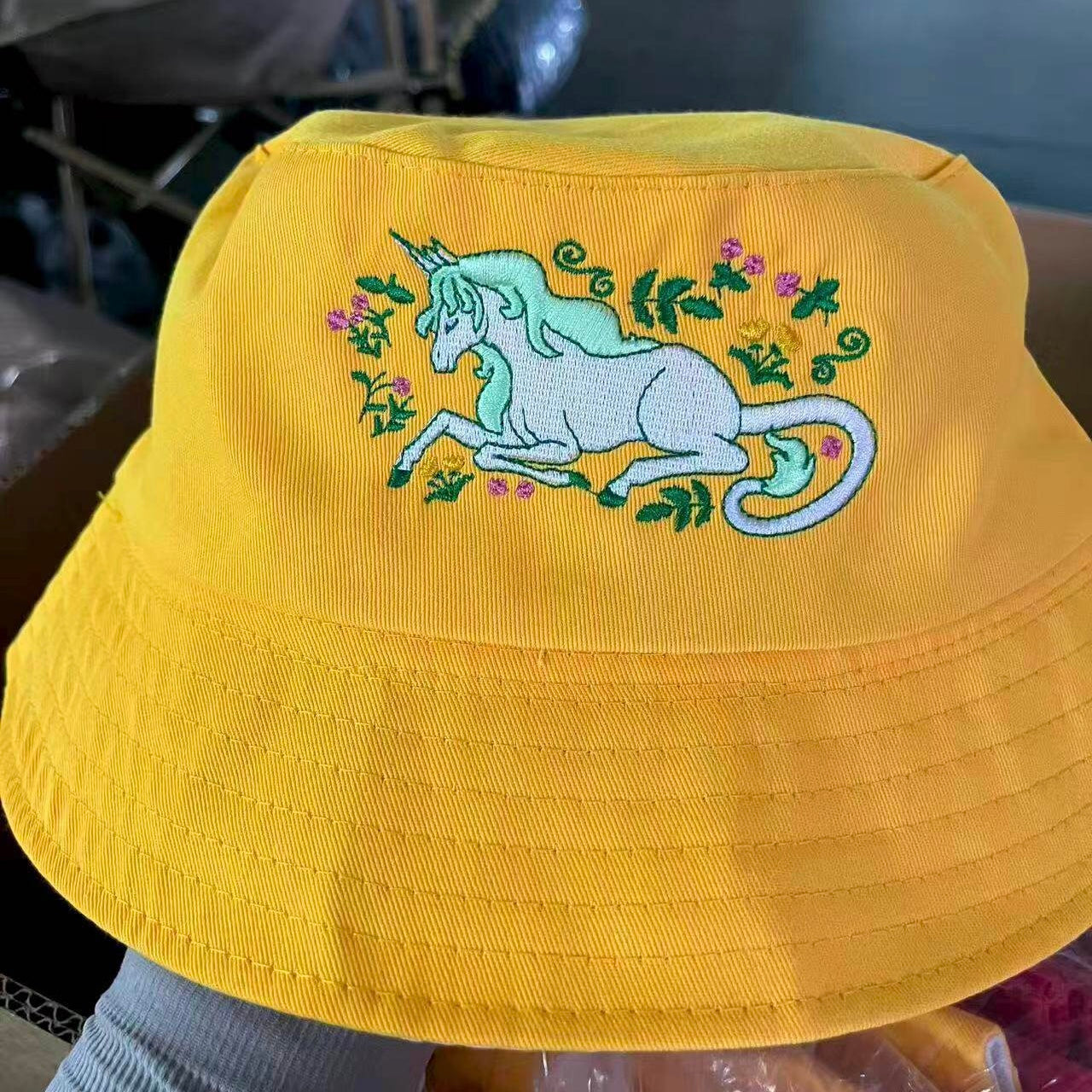 𝐁𝐮𝐜𝐤𝐞𝐭 𝐇𝐚𝐭